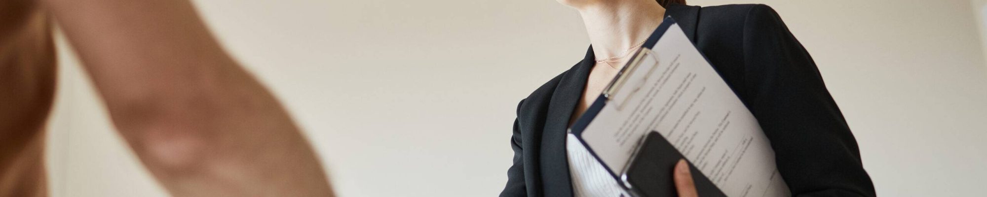 real estate agent el7acxc scaled-Lugano-venta-de-departamentos